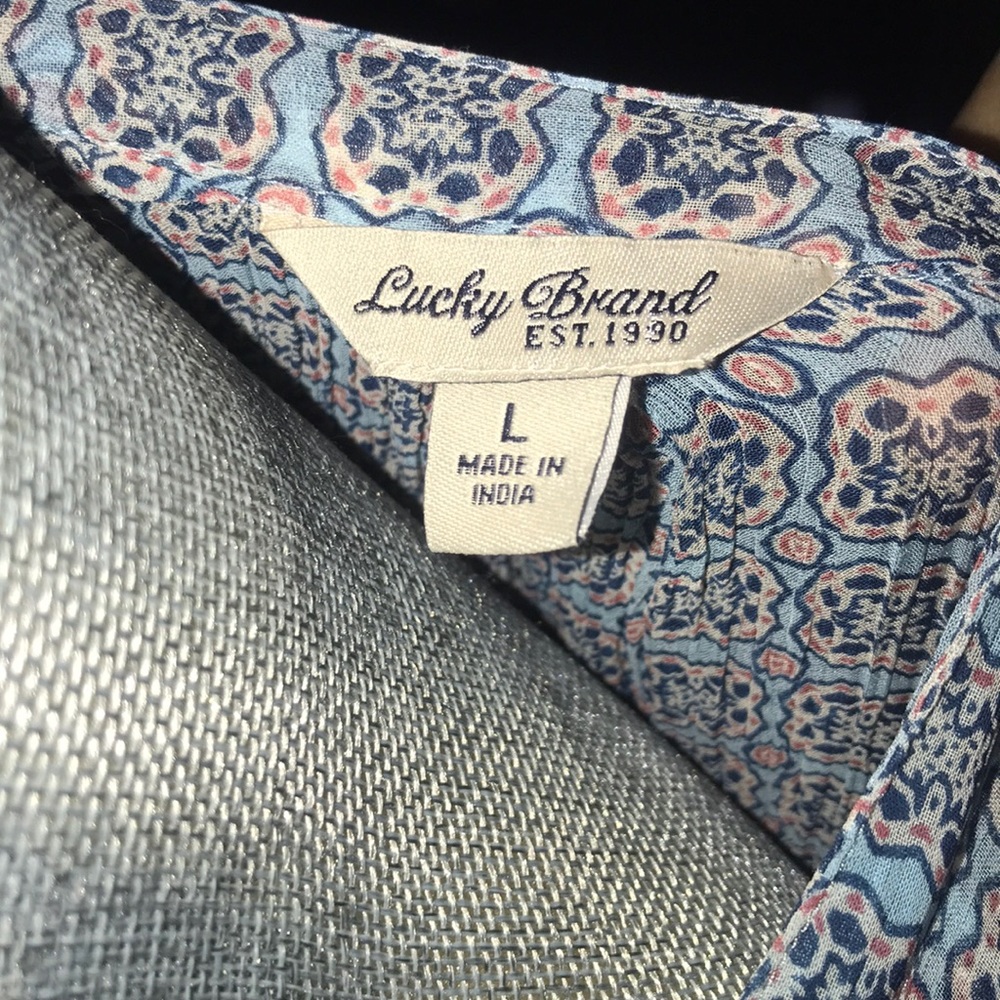 Lucky Brand button down - Picture 8 of 8